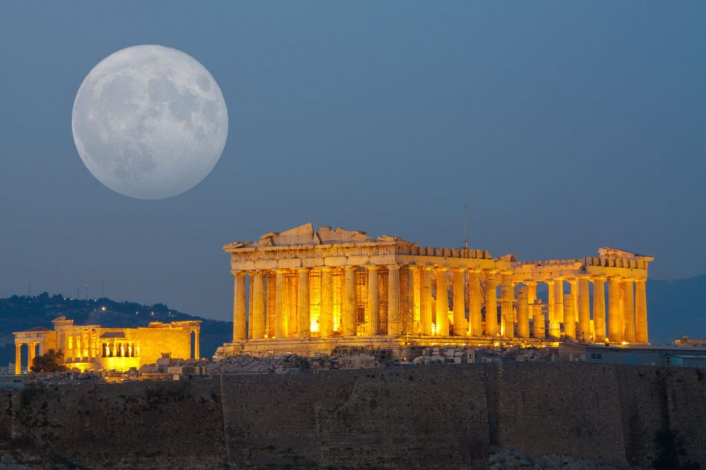 Außergewöhnliche Putzaktion: Wer reinigt die Akropolis?